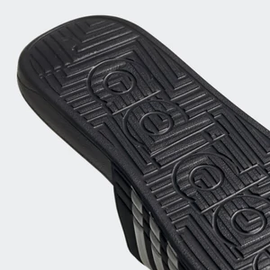 Adidas-Adissage-uniszex-fekete-masszázs-papucs-F35577